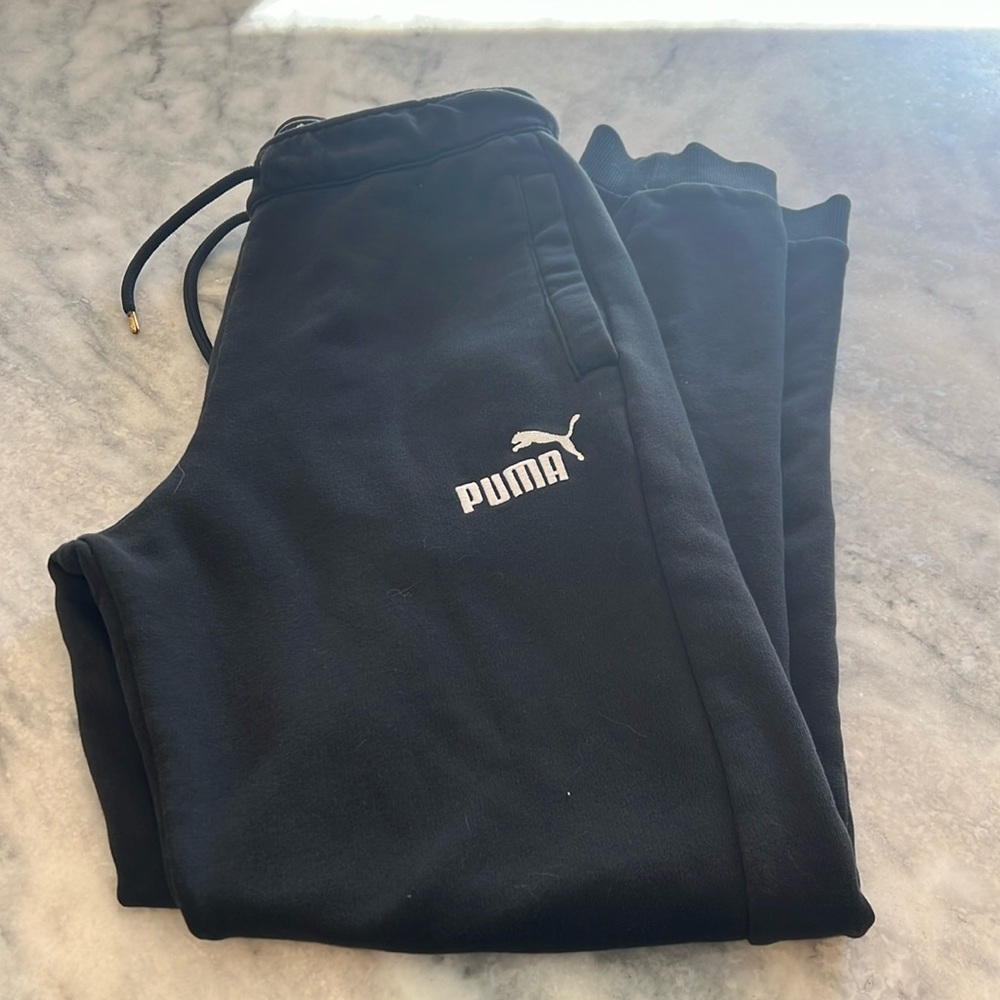 Puma joggers